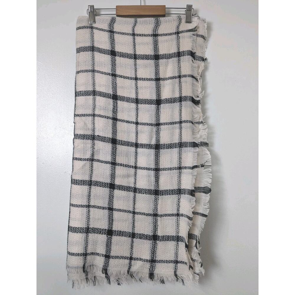 NEW Nadia Rima Oversize Scarf Black White Plaid Blanket 100% Acrylic Very Soft